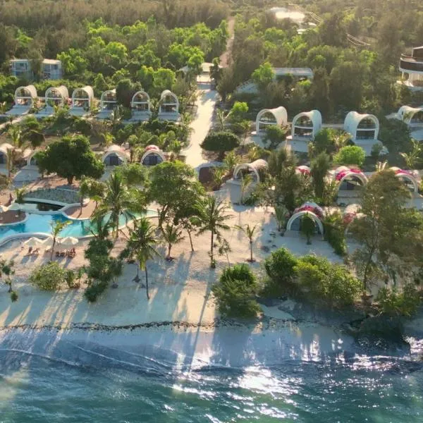 Zanziblue Waves Beach Resort, hotel in Kiwengwa