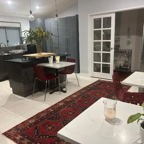 Whitfords Delight Bed & Breakfast, hôtel à Perth