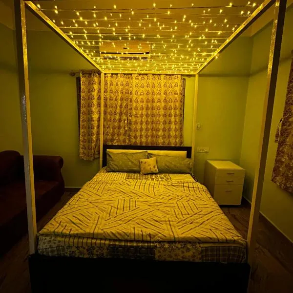 NIGHT QUEEN TERRACE 3BHK premium, hotel in Bangalore