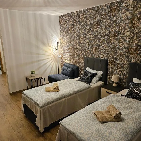 Apartamenty i Pokoje Koleczkowo, hotel in Koleczkowo