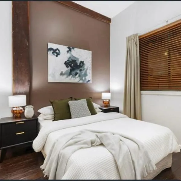 Darling Harbour Apartment - Weekend Getaway, hotel in Sydney