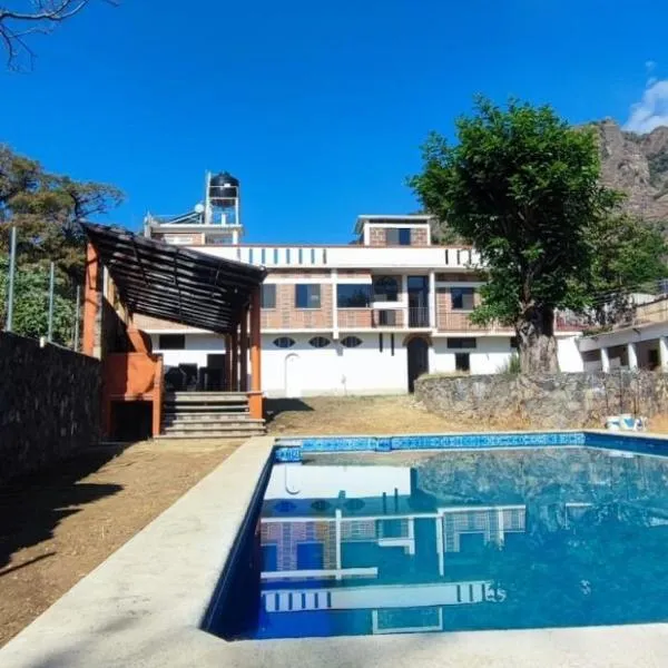 Hostal 38, ξενοδοχείο σε Tepoztlán