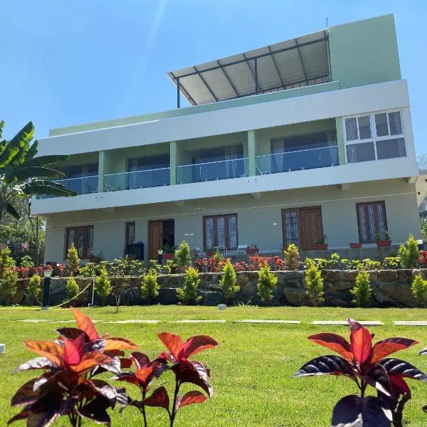 The Valley Rose Farmstay, hotel in Yercaud