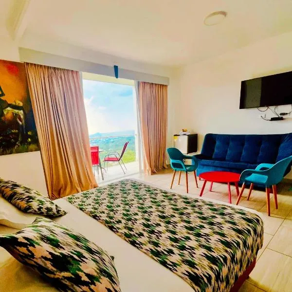 Hotel Entre Lomas, hótel í Santa Rosa de Cabal