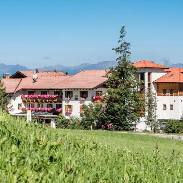 Hotel Peter, hotell i Petersberg