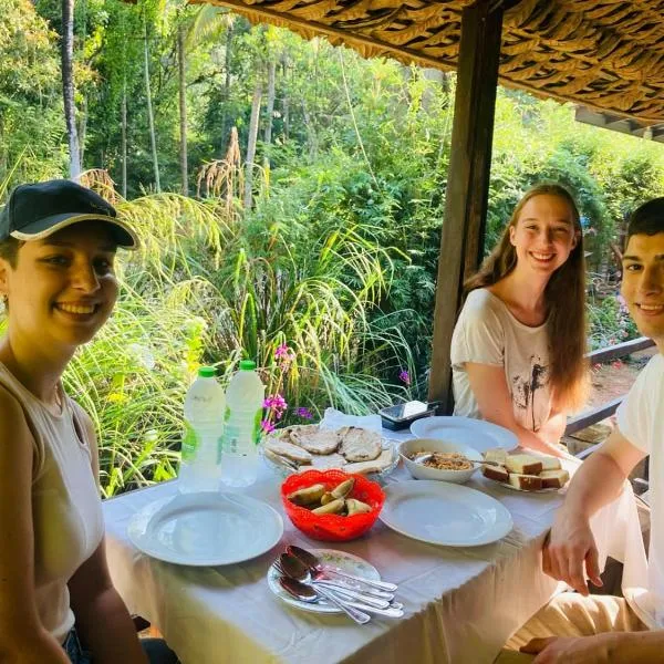 Sinharaja Pitadeniya Villa, hotel v destinaci Deniyaya