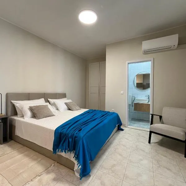 DIONIS Lovely beachfront house in Prigradica, Korcula island โรงแรมในBlato