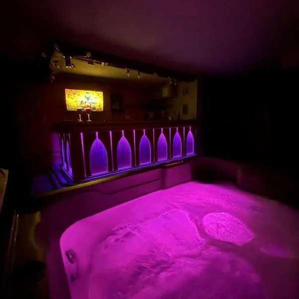 Le Savoyard - Bar & Jacuzzi – hotel w mieście Bellevaux