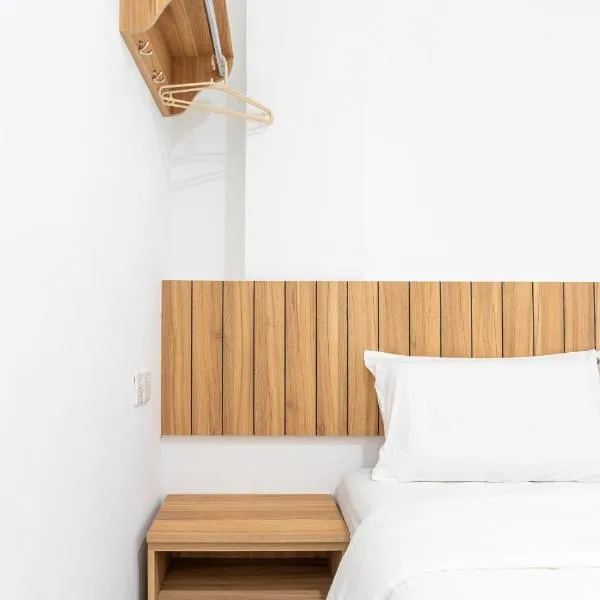 TKT Guesthouse，位于新山的酒店