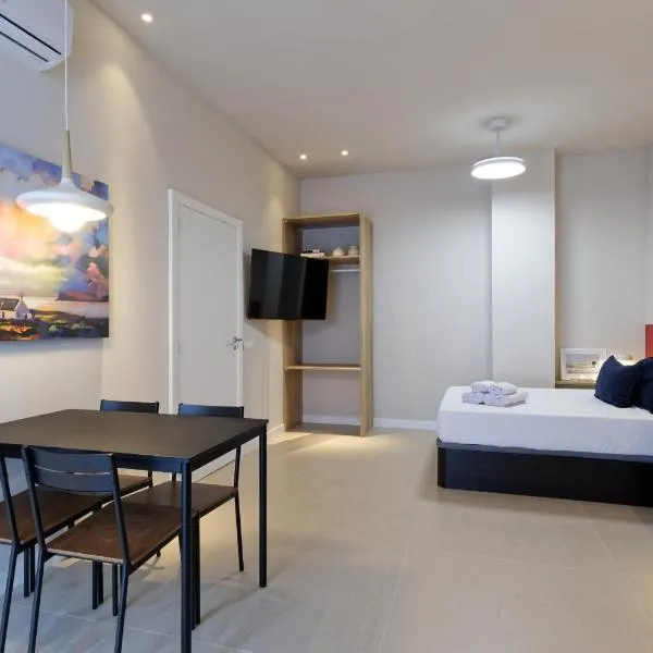 Osito Hub - Colomer, hotel in Valencia