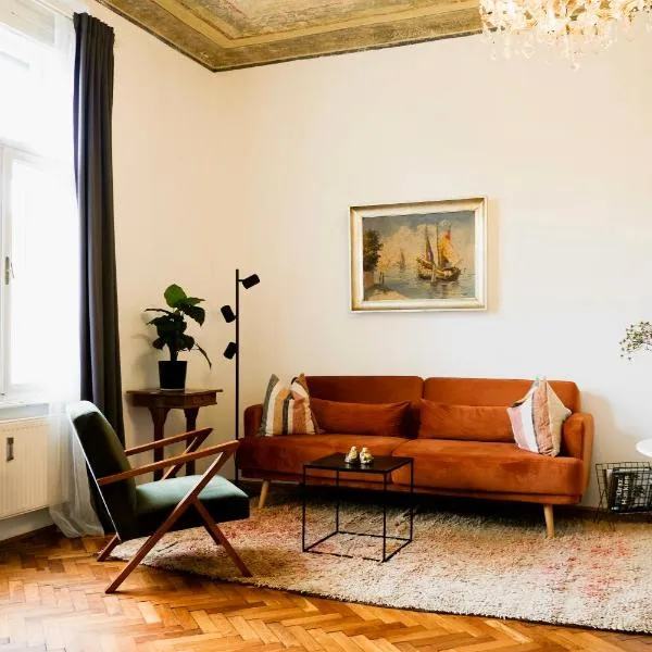 Stilvolles Apartment in zentraler Lage mit Parkplatz, hotel in Graz