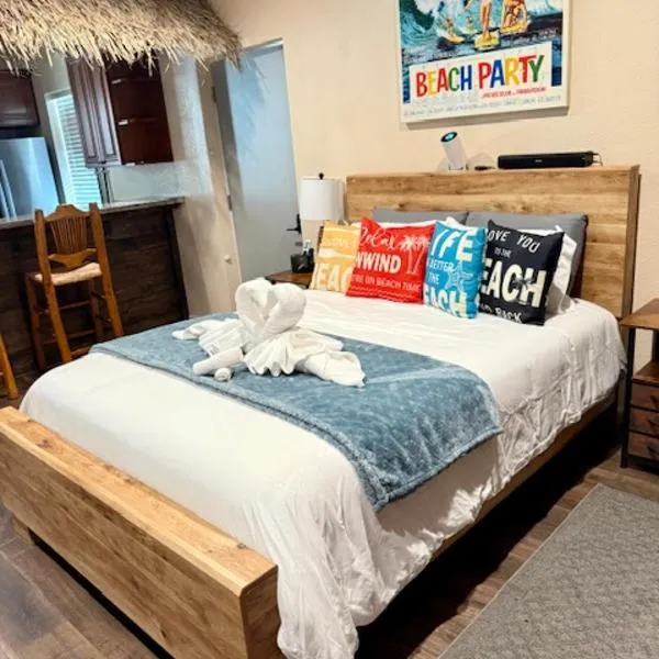Beach House Staycation, hotel v destinaci Sparks