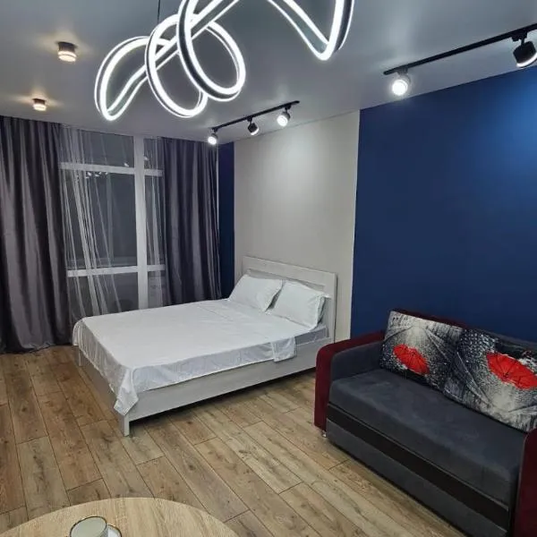 1 комнатные апартаменты, hotel v destinaci Semej