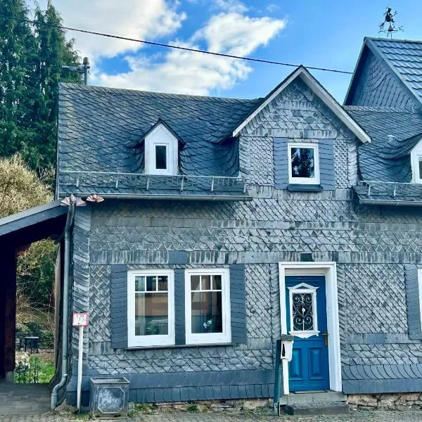 Knusperhäuschen mit Sauna, hôtel à Herschbach