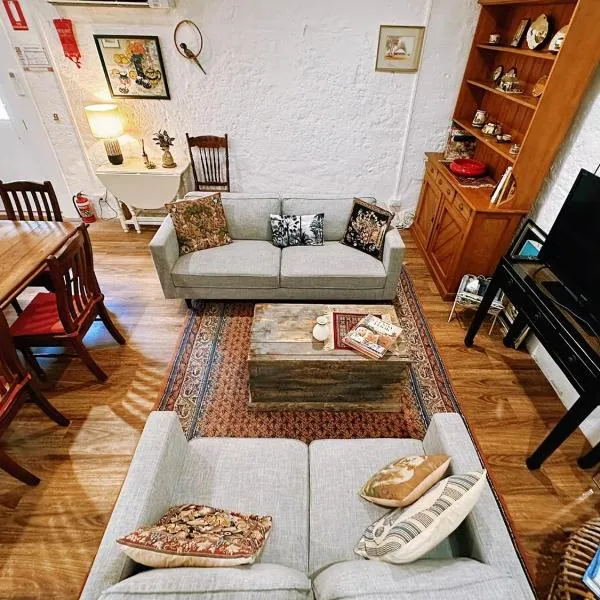 Cottage Bliss on Moonta Main St, hotel in Moonta