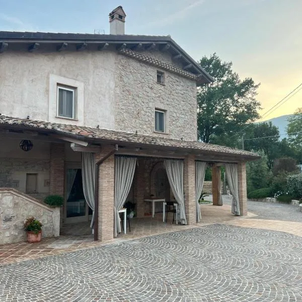 Agriturismo Il Casale Dei Gelsi, hotel v destinaci Monte San Biagio
