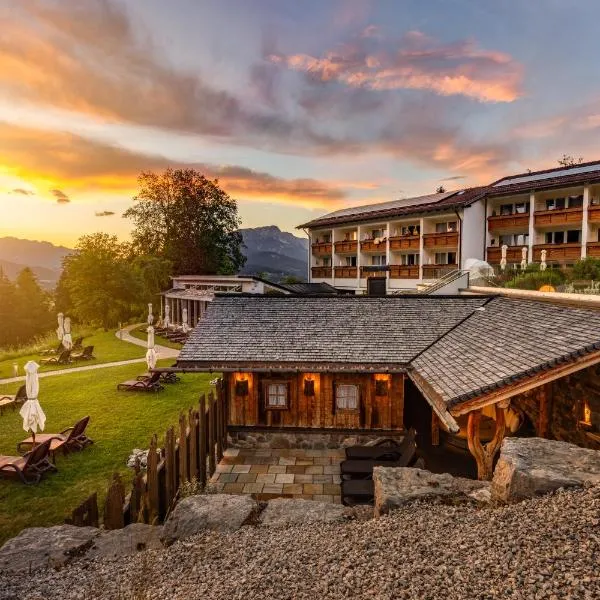 Alm- & Wellnesshotel Alpenhof, hotell i Schönau am Königssee