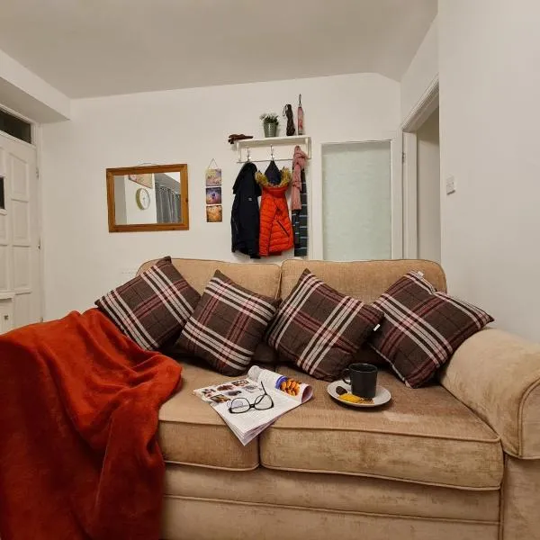 Stunning Sea View Blue Haven in Penmaenmawr, hotel in Penmaen-mawr