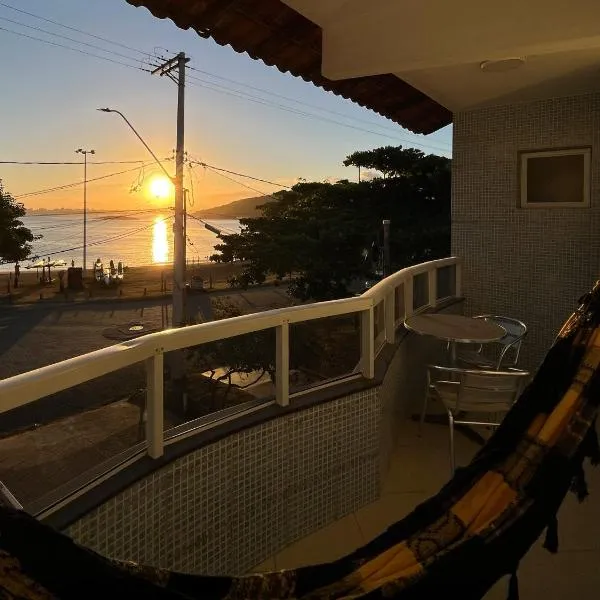 Apto 2 Quartos à Beira-Mar de Setiba - #01, hotel v destinaci Guarapari