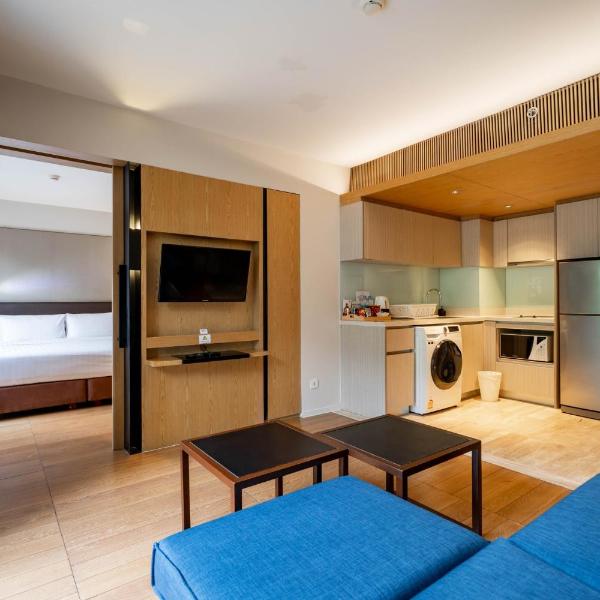 Arcadia Suites Ploenchit Bangkok, Bangkok