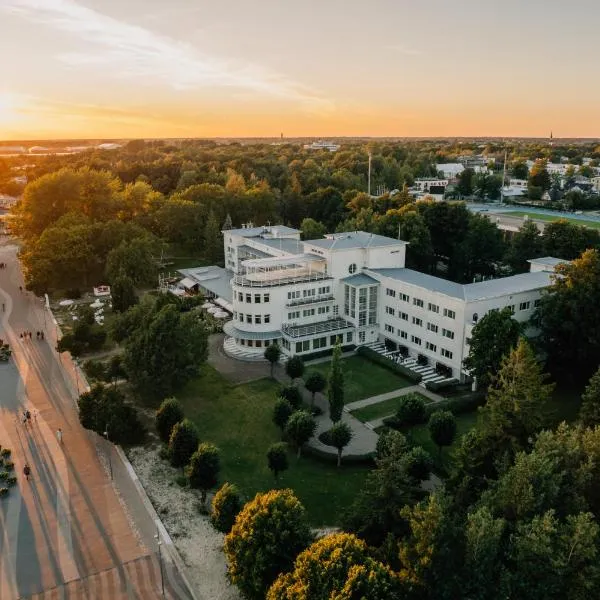 Rannahotell, hotel di Pärnu