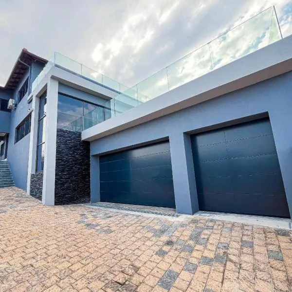 At 40 Oceanview, hotel u gradu Durban