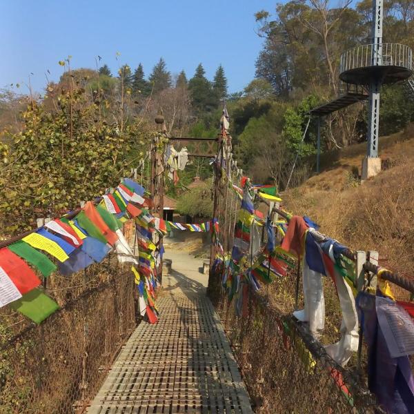 Suku Dhuku Home Stay - Cozy & Peaceful 2BHK Flat Near Tsoknyi Monastery, Pānga