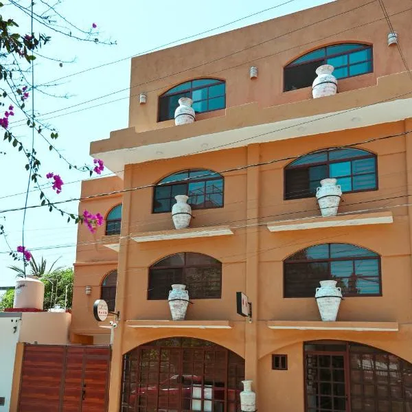 Ixic posada boutique, hotel in Zihuatanejo