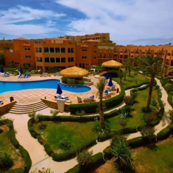 La Rosa Empire Hotel-Ain Sokhna, hotel in As Suways