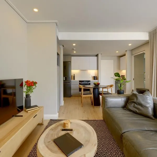 7 on Bantry Luxury Residence 305, hotel a Città del Capo