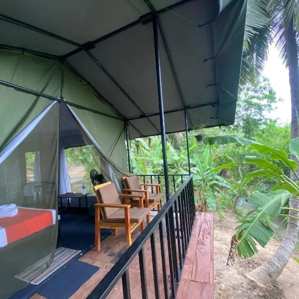 coconut camp udawalawe, ξενοδοχείο σε Dematapelessa