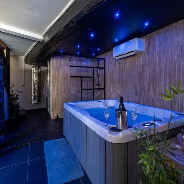 Love Room, La Parenthèse, Auxerre, hotel in Auxerre