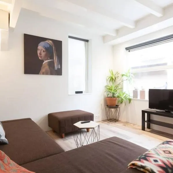 Lovely 4P-apt near Canals - Utrecht City Centre, hotel em Utrecht