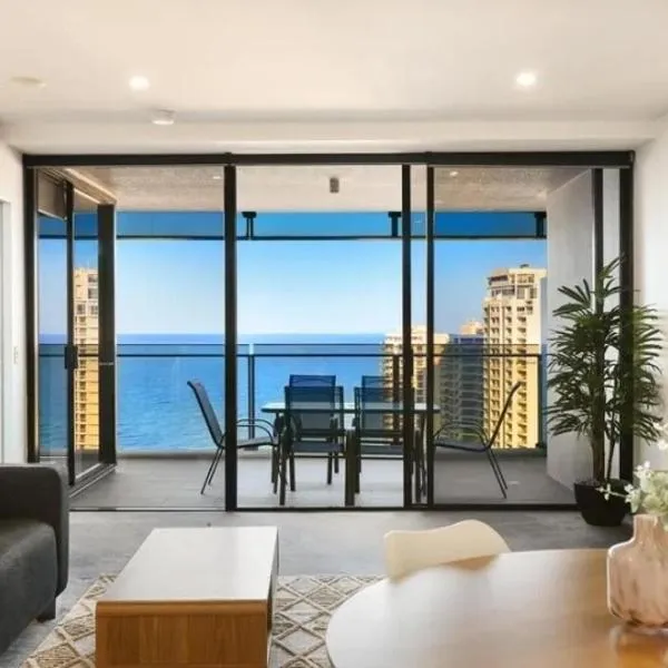 Circle on Cavill 2-Bed Sea View, hotel i Gold Coast