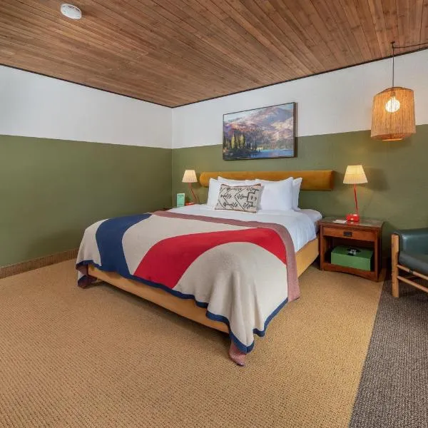 Station House Inn South Lake Tahoe โรงแรมในเซาท์เลคทาโฮ