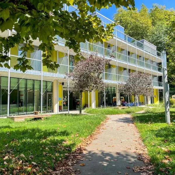 UBA Hostel, ξενοδοχείο στο Σαν Σεμπαστιάν