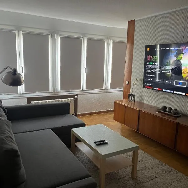 Apartamento Madrid IFEMA、マドリードのホテル