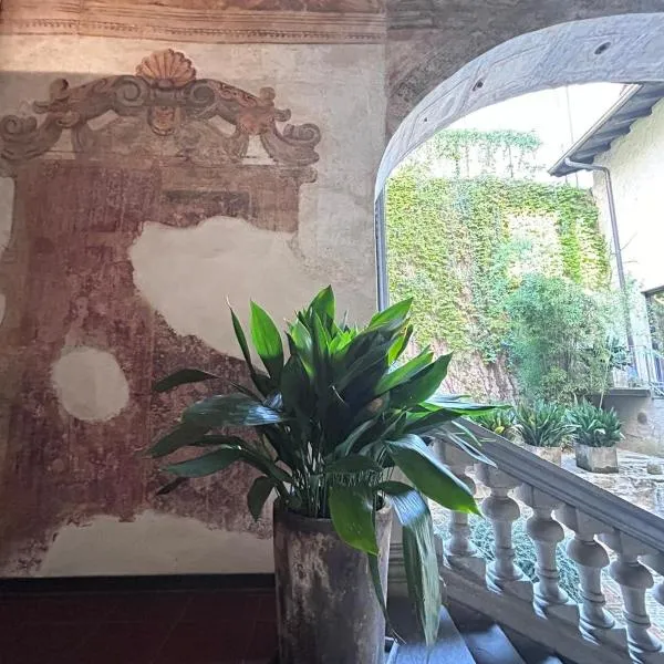 Palazzo Salvecchio, hotel v Bergamu