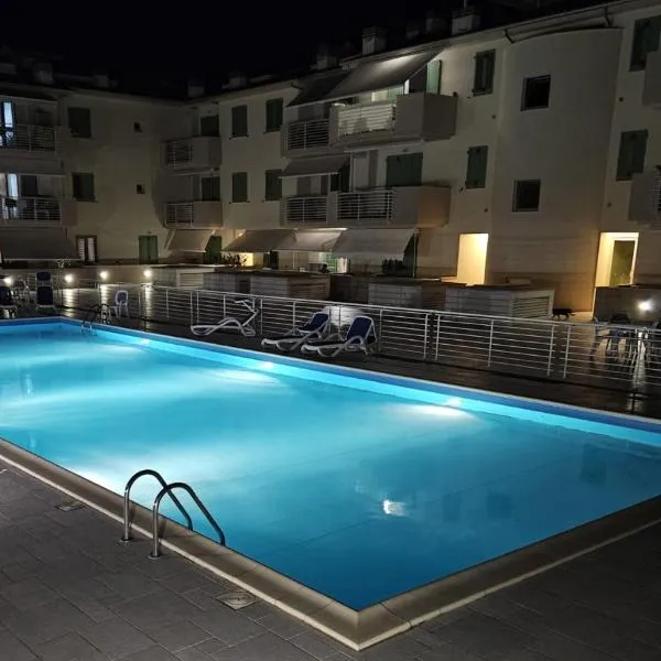 Via Bachelet 8 Luxury House, hotel en Civitanova Marche