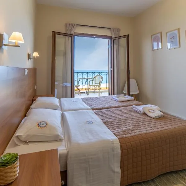 Sunset Hotel, hotel in Xiropigado