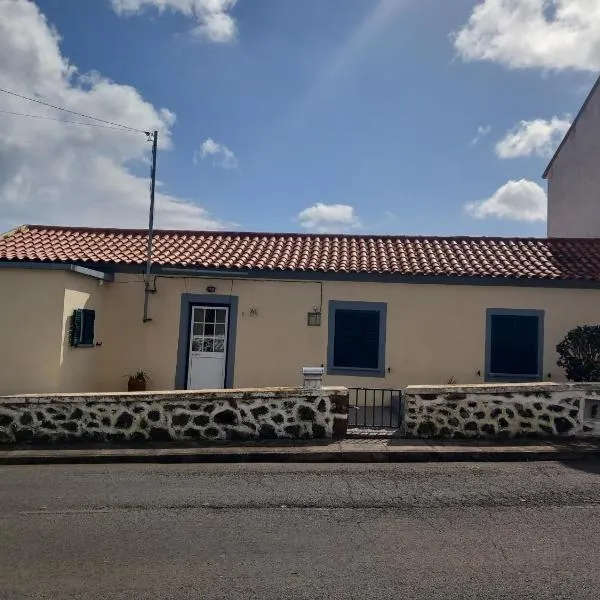 Casa da Lúcia, ξενοδοχείο σε Lajes das Flores