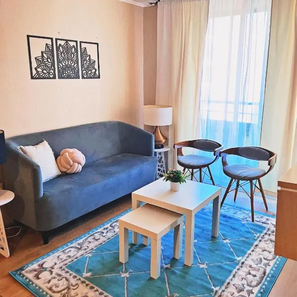Departamento en condominio con áreas verdes, hotel em Talcahuano