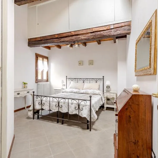 Romantica Residenza - Borgo Castello di Serravalle, hotel en Castello di Serravalle