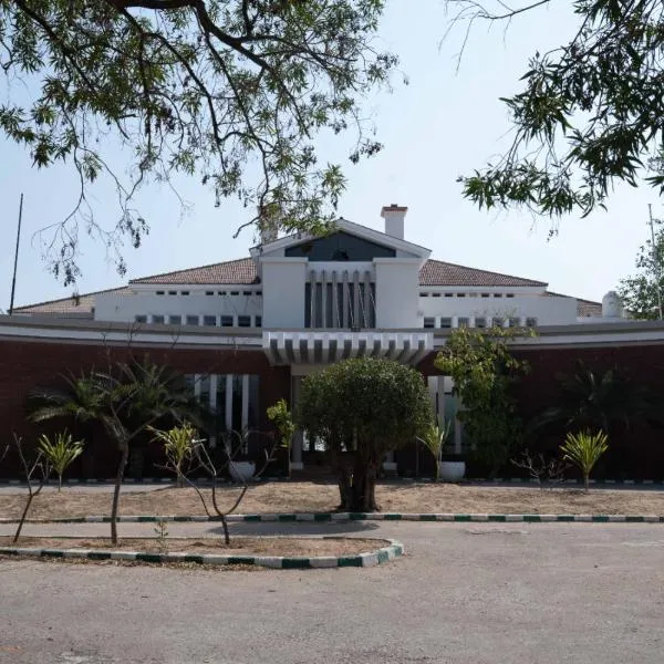 Arbian Sea Country Club, hotel di Karachi