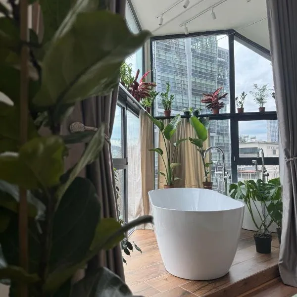 Moonlight Apartments Tirana, hotel in Tirana