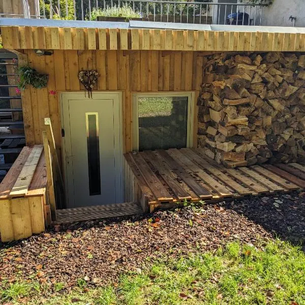 Kleine Wohnung am waldrand, Hotel in Baustert