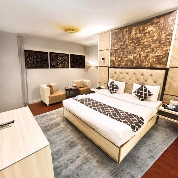 Almora Hotel Delhi International Airport With - Free Airport Drop, hotel v Novém Dillí