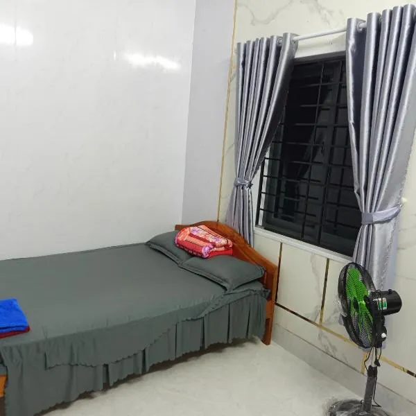 Nhà Nghỉ Thanh Lan, hotel in Tân Hòa Ðông