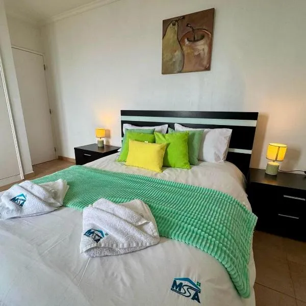 Quarto com banheiro privativo- Room 2, hotel in Santa Cruz