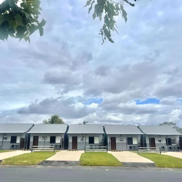 Cooper's Cottages, hotell sihtkohas Lightning Ridge